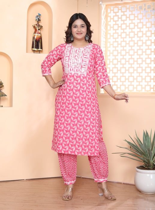 Salwar Suit with Dupatta in Cotton (Pink)-KR-25