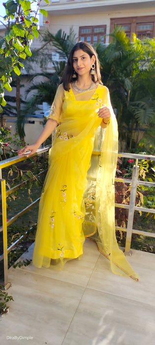 Sunflower Splendor (Pure Silk Organza Handpainted Saree)