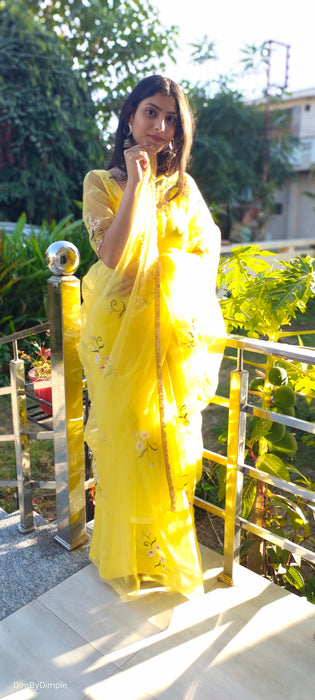 Sunflower Splendor (Pure Silk Organza Handpainted Saree)