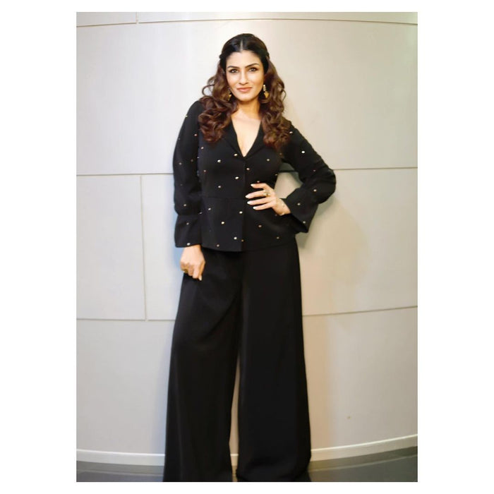 Raveena Tandon-Black Triangle Earrings