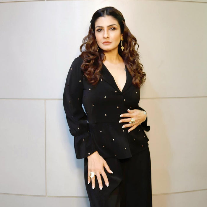 Raveena Tandon-Black Triangle Earrings