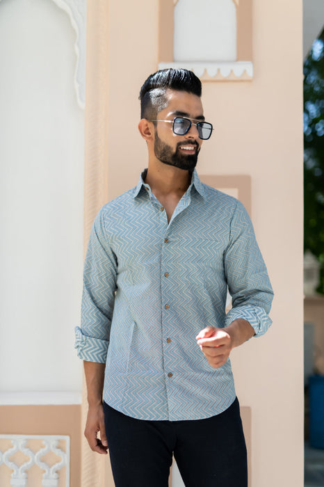 Light Blue Zigzag Print Casual Shirt