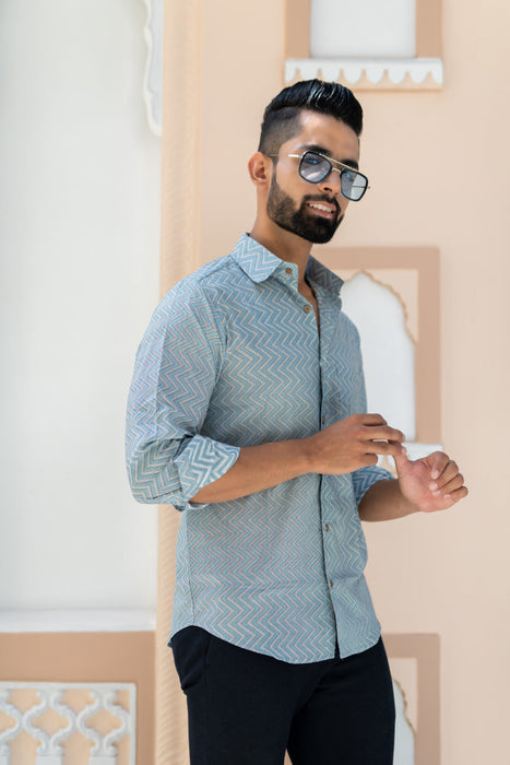 Light Blue Zigzag Print Casual Shirt