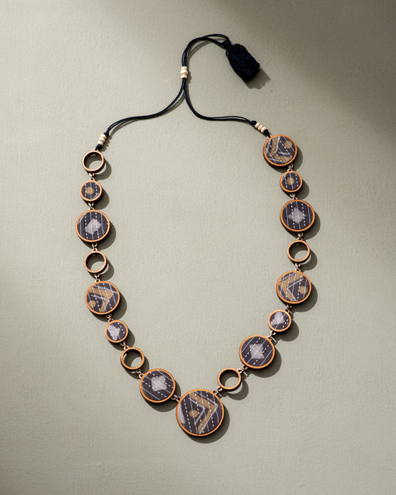 Reversible 2-In-1 Blue Brown Fabric And Wood Necklace