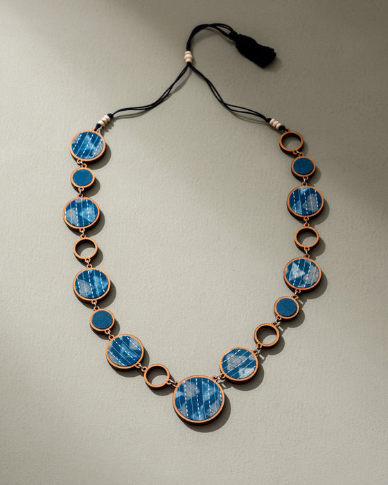 Reversible 2-In-1 Blue Brown Fabric And Wood Necklace