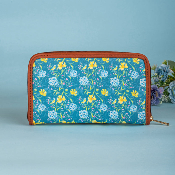 Vintage Blooms Blue Zipper Wallet