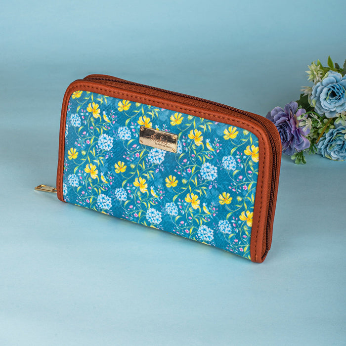 Vintage Blooms Blue Zipper Wallet