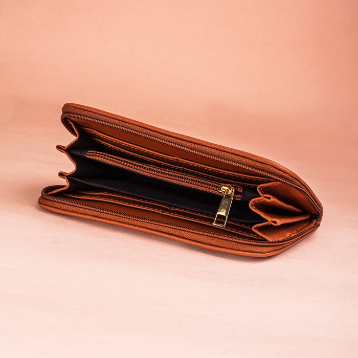 Vintage Blooms White Zipper Wallet