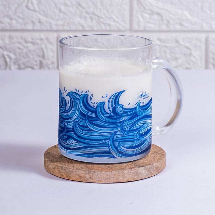 Wondrous waves glass mug