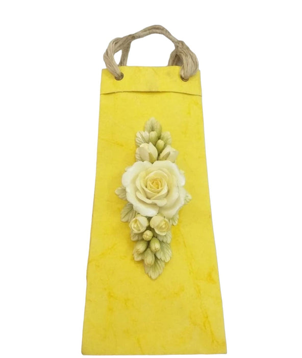 Sunflower Blossom & Lemon Wreath Wine And Paper Bag Set