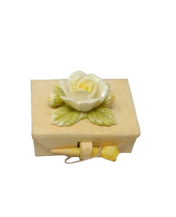 Peachy Lemon Blooms Casket Set