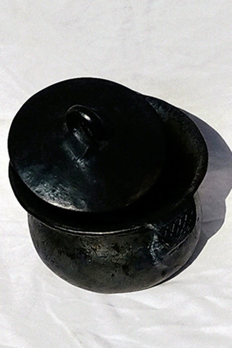 Wooden Longpi Black Pottery Cooking Pot With Lid