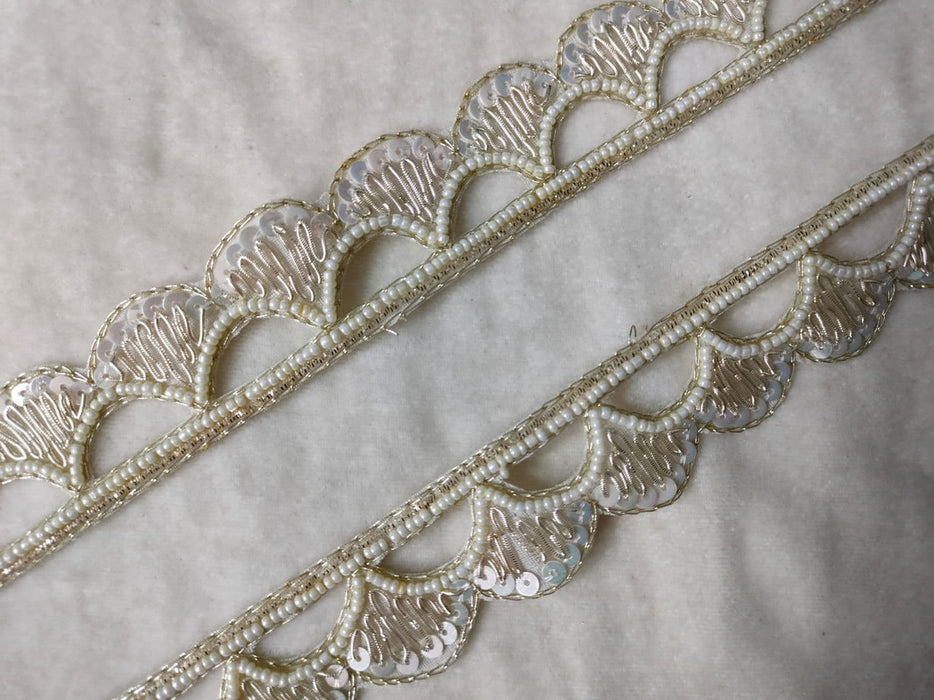 Opulent Ivory: Scalloped White Handwork Zardozi Trim