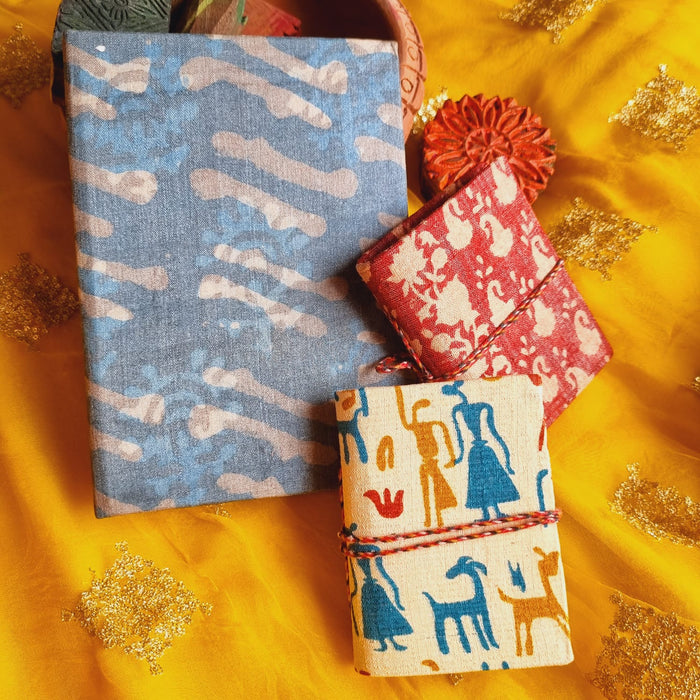 PACK OF UPCYCLED HANDLOOM FABRIC JOURNAL (2 pocket diary and hardbound)