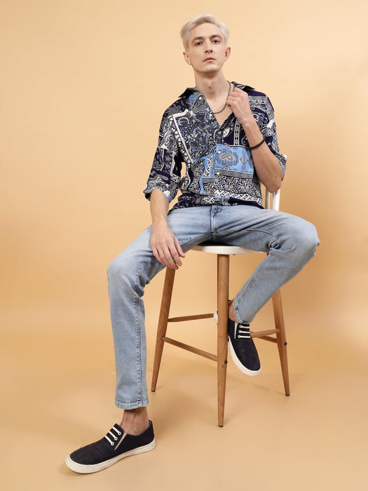 Modern Twist Men's Oversized Shirt With Paisley Print