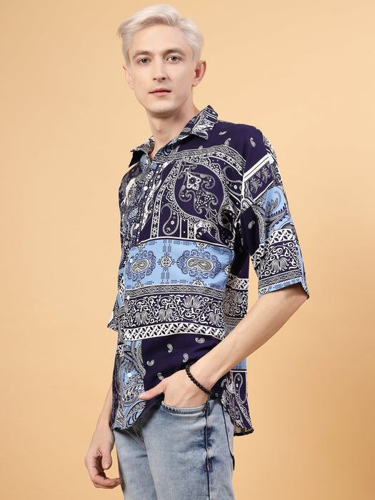 Modern Twist Men's Oversized Shirt With Paisley Print