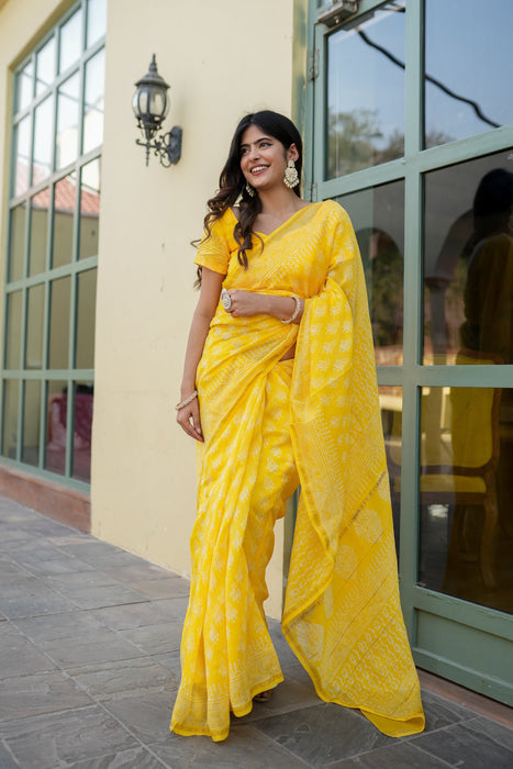 Graceful Grid Saree