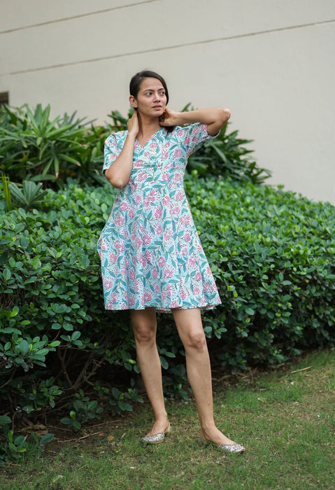 Dainty Daisy Dress (Cool Aqua)