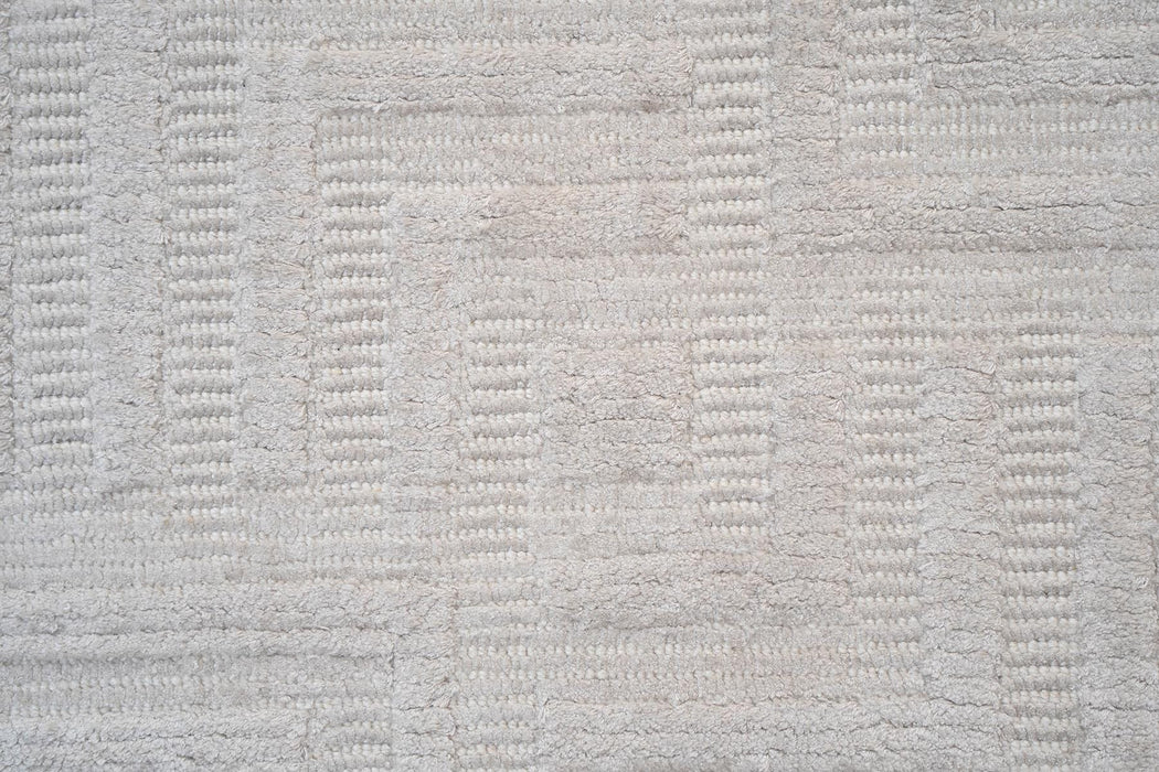 White Gold Wool & Silk Rug