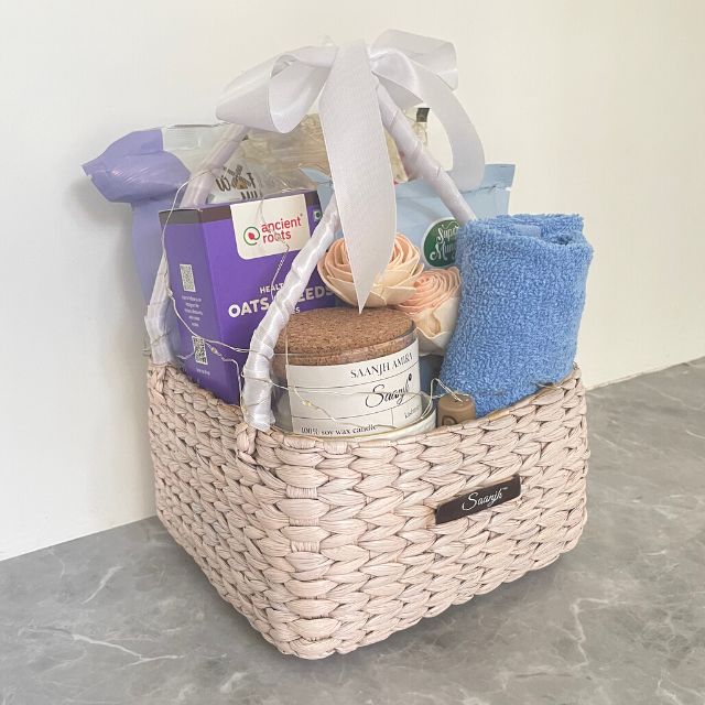 Pretty In Pastel Loaded Hamper