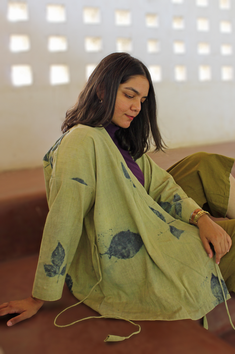 Bageeya "Tulsi Tarang" Handwoven Khadi Organic cotton Kimono Wrap | Crafted with Harda, Beel patra and Indigo