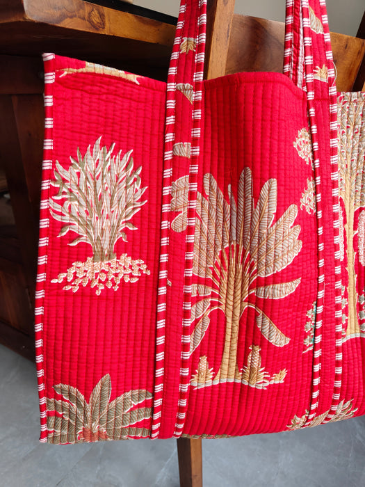 Red Palm Tote bag