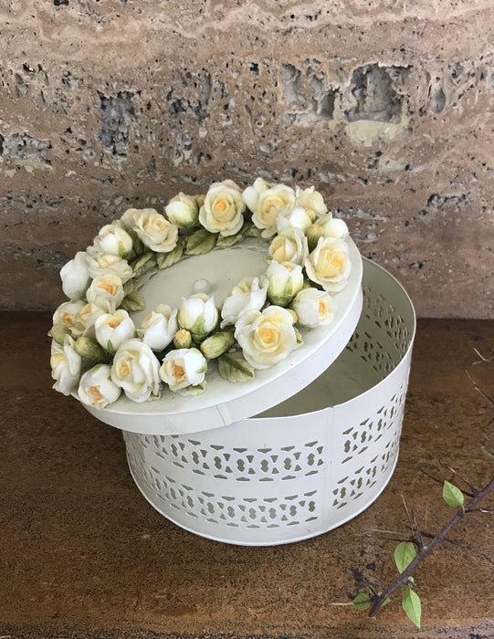 Ivory Rose Gift Box