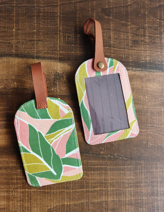 Blushing leaves luggage tag