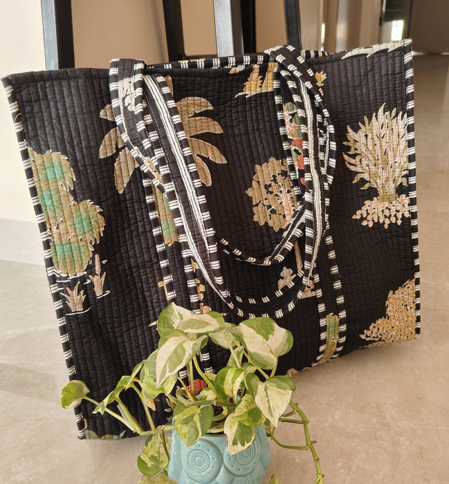 Black Palm Tote