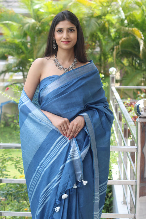 Coastal Muse Linen Blend Saree