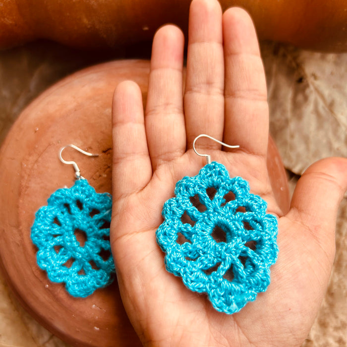 SKYY CROCHET EARRING