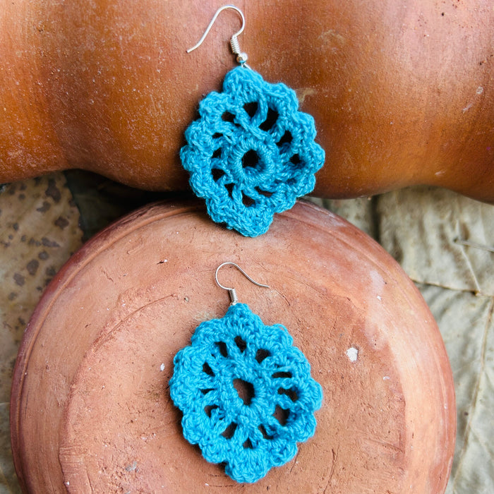 SKYY CROCHET EARRING