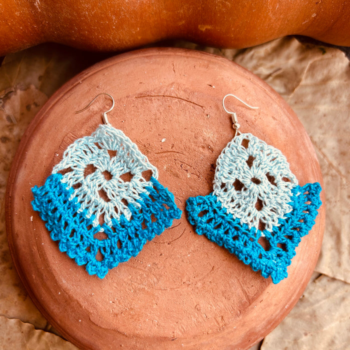 DEEP SEA CROCHET EARRING