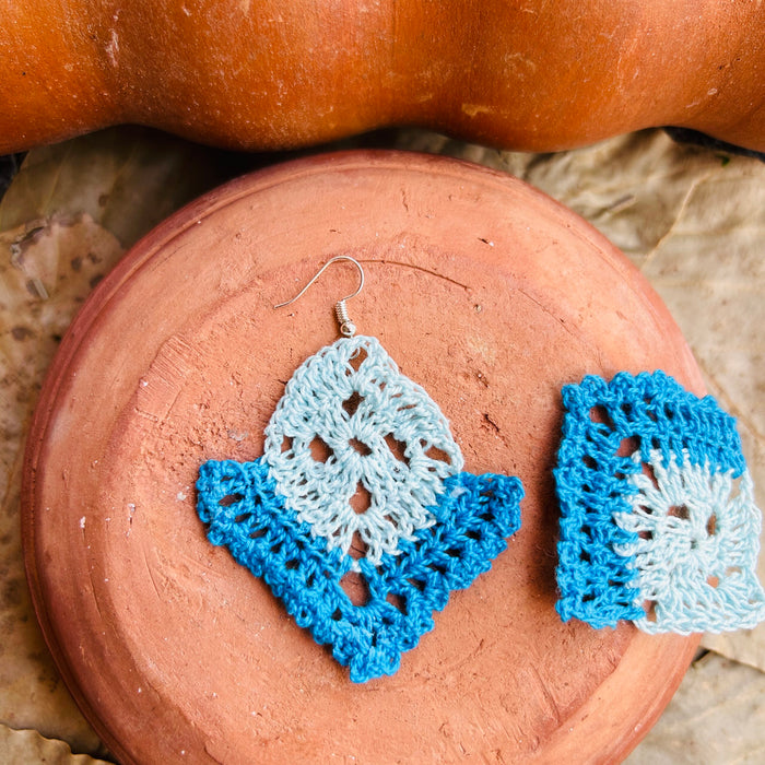 DEEP SEA CROCHET EARRING