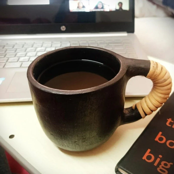 Longpi Black Pottery Green/Infusion Tea Mug With Strainer And Lid