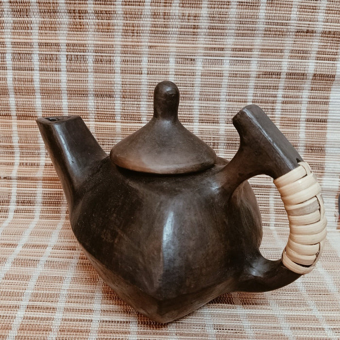 Longpi Black Pottery Small Triangular Tea Pot