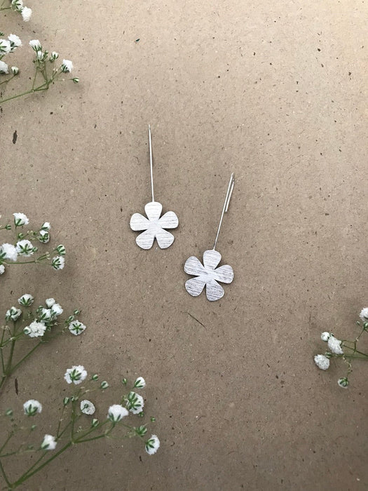 simple earrings for daily use