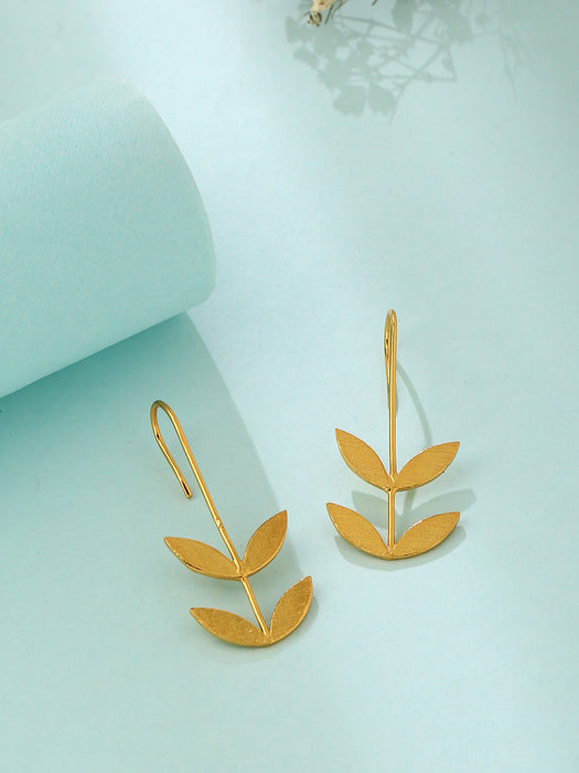 Ishita Dutta Sheth- Leaf Earrings