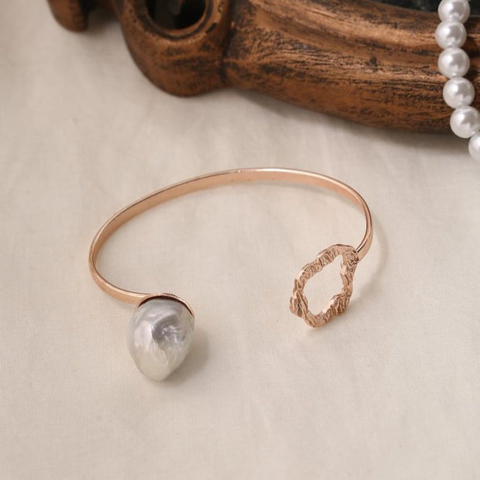 Petula Cuff - Rose Gold