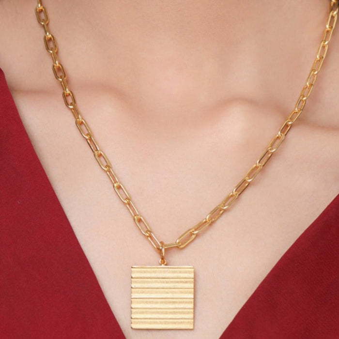 Boxy Necklace