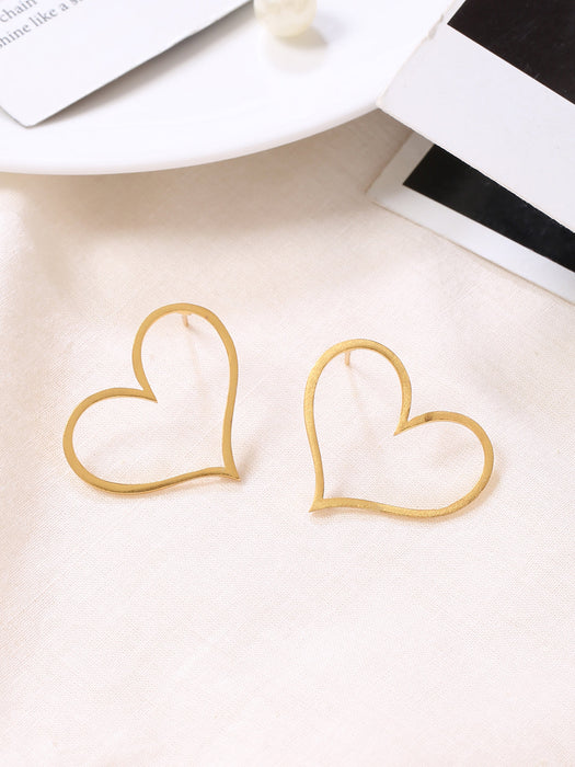 Happy Heart Studs - Golden