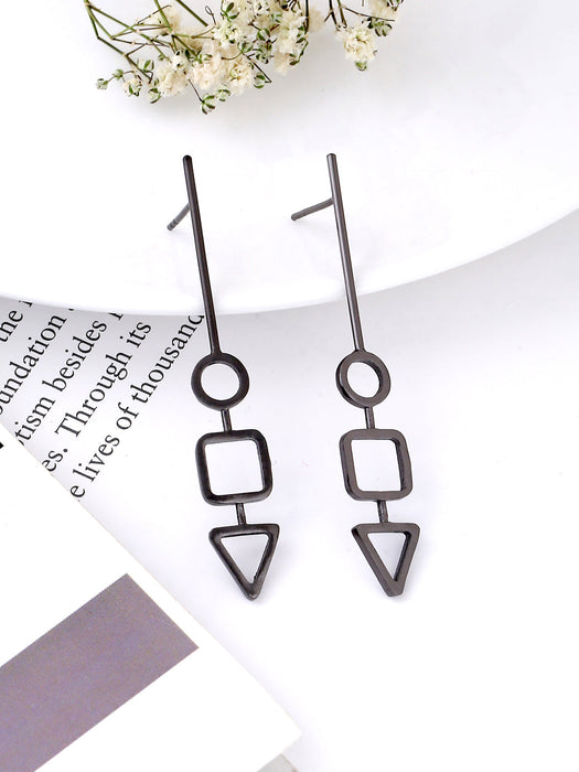 Linear Earrings - Black