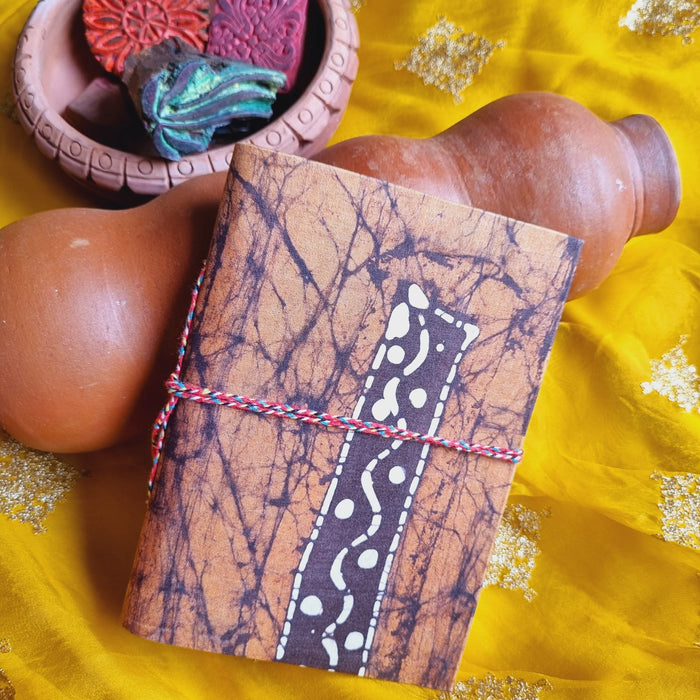 MOLECULES-UPCYCLED HANDLOOM FABRIC JOURNAL(doori)