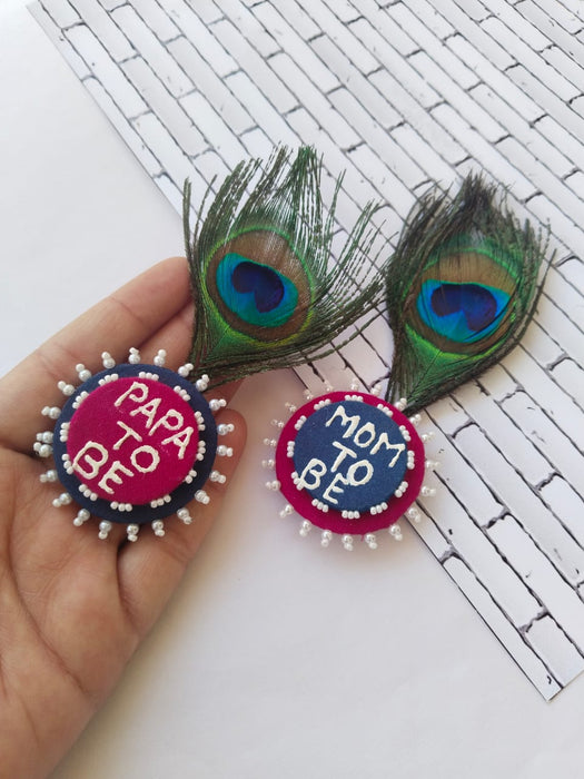 Morpankh Personalized Papa And Mama To Be Baby Brooch Pin (1 Piece)