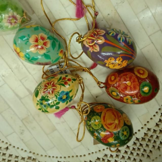 Paper Mache Eggs - Pack of 6