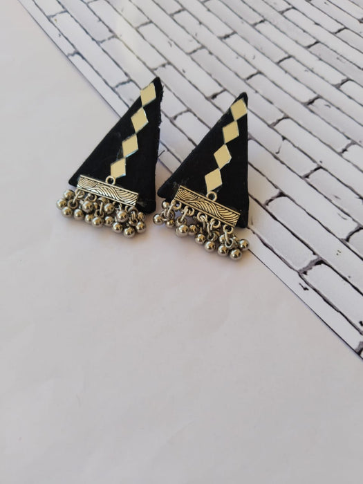 Black And Silver Mirror Triangular Studs Earrings For Women
