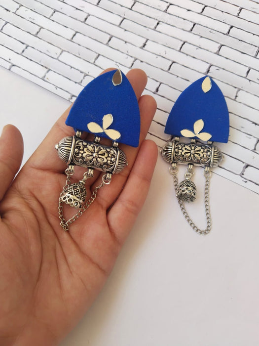 Blue Mirror Kundan Oxidized Jhumka With Chain