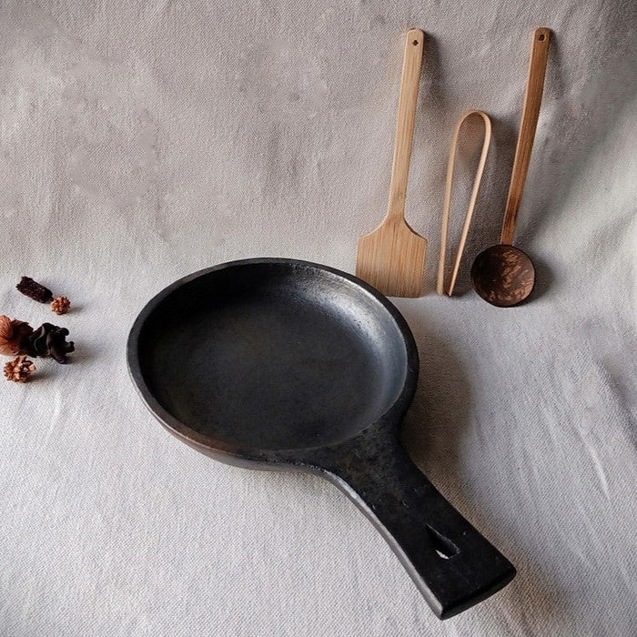 Wooden Longpi Black Pottery Skillet Round