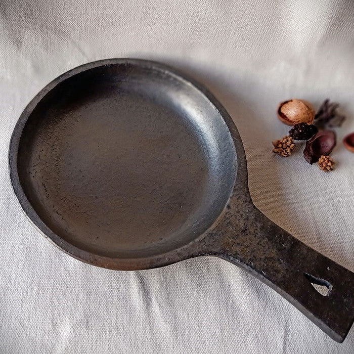 Wooden Longpi Black Pottery Skillet Round