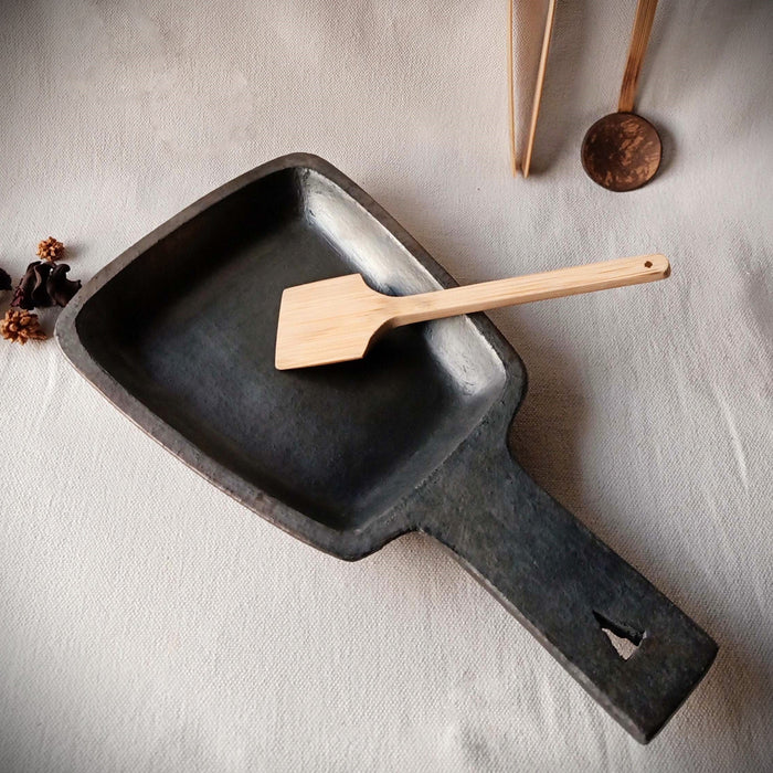 Wooden Longpi Black Pottery Skillet Trapezium